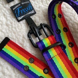 Rainbow Grommet Belt Sz M 32-34 Matte Black Buckle